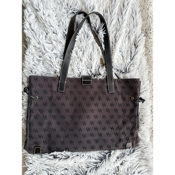 Dooney & Bourke Black Logo Canvas Large Purse Tote - Picture 2 of 9